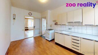 Nabízíme k prodeji byt 2+1 o výměře 60 m², situovaný v posle
