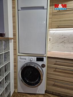 Pronájem krásného bytu 2+kk, 45 m² v cihlovém domě v klidné 