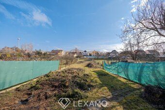 Ref No. 00355 Looking for peaceful living with your own garden and potential?