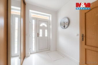 Nabízíme k prodeji samostatný rodinný dům v žádané, klidné č