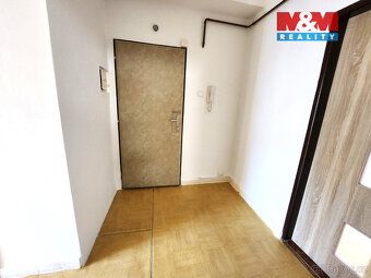 We offer for rent a cozy 1 bedroom apartment of usable area 45 sqm in a quiet part of Zatec village.