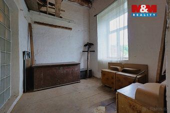 We offer for sale a family house in the village of Senička, which is proclaimed a rural heritage zone.