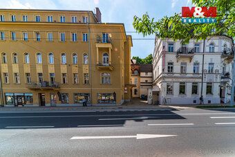 Rent attractive commercial space in the heart of M