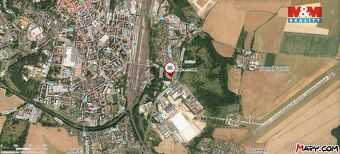 We offer for sale a semi-detached garage on its own plot of land with a built-up area of 21 m².