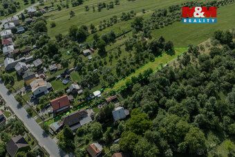 Nabízíme prodej pozemku o celkové výměře 1104 m², který je z