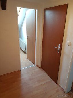 Pronajmu menší útulný byt 3+kk s balkonem po úplné rekonstru