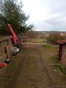 We offer for sale a family house in the village of Chlupice - Hostěradice