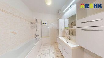 Prodej bytu 3+kk s balkónem, Opatovice nad Labem – ideální m