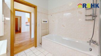 Prodej bytu 3+kk s balkónem, Opatovice nad Labem – ideální m