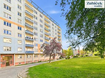 We offer for sale an apartment 2+1 in Olomouc on Třída Kosmonautů street, which is ideal both…