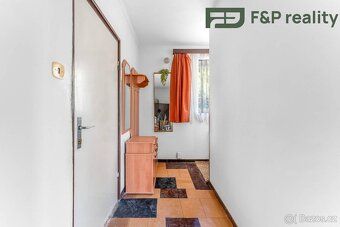 We offer exclusively for sale a family house with land in very quiet and desirable location of Čáslav.