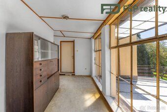 We offer exclusively for sale a family house with land in very quiet and desirable location of Čáslav.