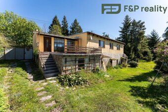 We offer exclusively for sale a family house with land in very quiet and desirable location of Čáslav.