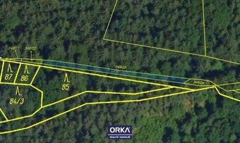 We offer co-ownership share of size 5/12 in land parcels located in Šumperk
