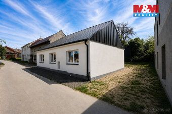 Ve výhradním zastoupení majitele nabízíme k prodeji rodinný 