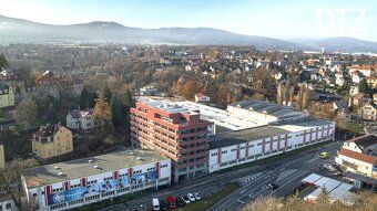 We would like to offer you the rental of modern office spaces including parking places in the…