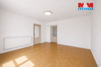 Prodej bytu 2+1 (59 m²) s balkonem v 1. patře cihlového domu