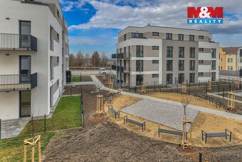 Nabízíme k pronájmu zcela nový a krásný byt o dispozici 2+kk