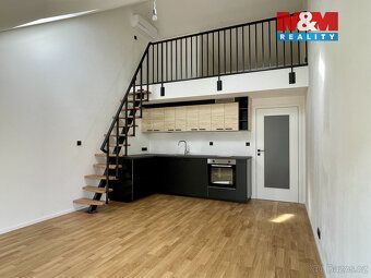 Nabízíme k pronájmu zcela nový, designový byt 1+kk s mezanin