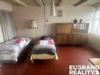 Ref. No. 05892 Our company will exclusively mediate the sale of a family house located in the…
