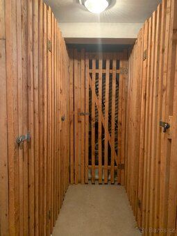 For sale apartment of layout 3 room flat with French windows in popular location