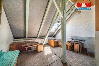 Family house in Bolevec (Pilsen) with usable area of 144 sqm on land plot