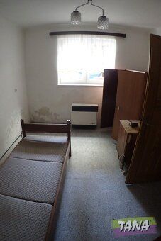 Ref. No. 00398 We offer for sale a semi-detached family house with its own garden, located in…