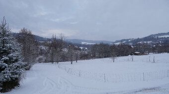 We offer for sale a building plot in the village of Horní Poříčí (district