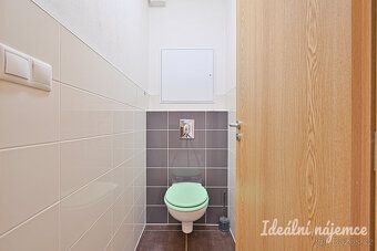 Moderní a prosvětlené bydlení v srdci klidné přírody s výbor
