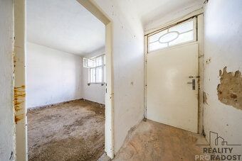 If you plan to realize your housing in a quiet location and according to your own ideas, I…