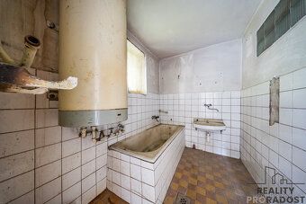 If you plan to realize your housing in a quiet location and according to your own ideas, I…