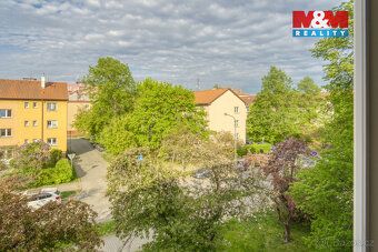 K dlouhodobému pronájmu nabízíme slunný, nově zrekonstruovan