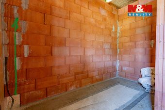 Looking for a spacious family house in a quiet location with large plot and possibility of…