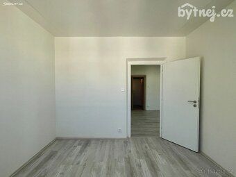 Apartment for subtenancy offered exclusively on behalf of the owner in