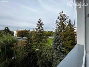 We offer for long-term sublet beautiful renovated apartment
