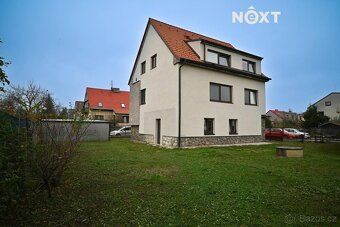We offer for sale a spacious apartment with an area of 84 sqm on address A