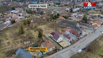 Nabízíme k prodeji stavební pozemek o výměře 1198 m² v klidn