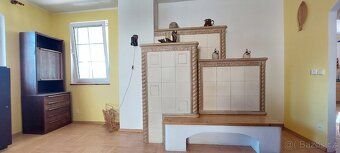 We offer you a family house overlooking the lake in the picturesque town of Český Krumlov
