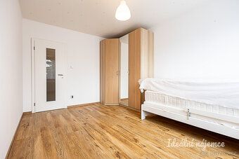 K dlouhodobému podnájmu nabízíme krásný, prakticky řešený by