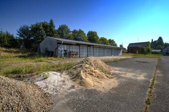 Looking for a place where countryside tranquility meets excellent city accessibility?