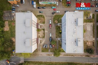 Nabízíme vám moderní byt o dispozici 2+kk a celkové ploše 43