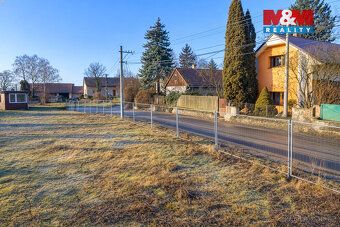 Nabízíme k prodeji stavební pozemek o výměře 860 m² v malebn