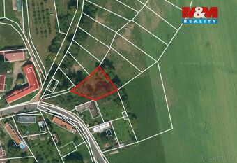 We offer for sale extensive meadows of 983 m² area, located in the cadastral district of…