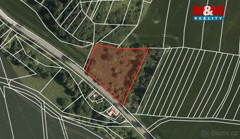 Exclusively offered for sale an extensive plot in cadastral area