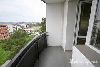 Пропонуємо оренду світлого квартири площею 1+1 за адресою