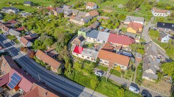 Looking for a house that you can get at an advantageous price and transform according to your vision?