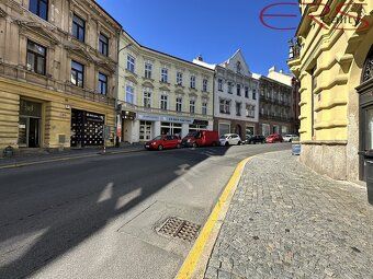 Ev.č. 00680 Obchodní prostor s výlohou v Podhorské. Není to 