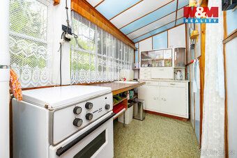 We offer for sale a picturesque cottage in a quiet recreational area