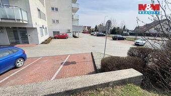Nabízím Vám k prodeji soukromé parkovací stání o výměře nece