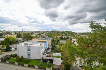 K dlouhodobému podnájmu nabízíme byt o dispozici 1+1 v oblíb